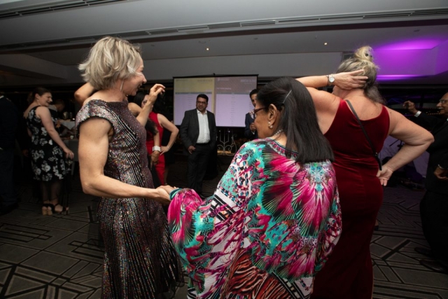 B&D_LOUD_NSG5_181019_web-1192