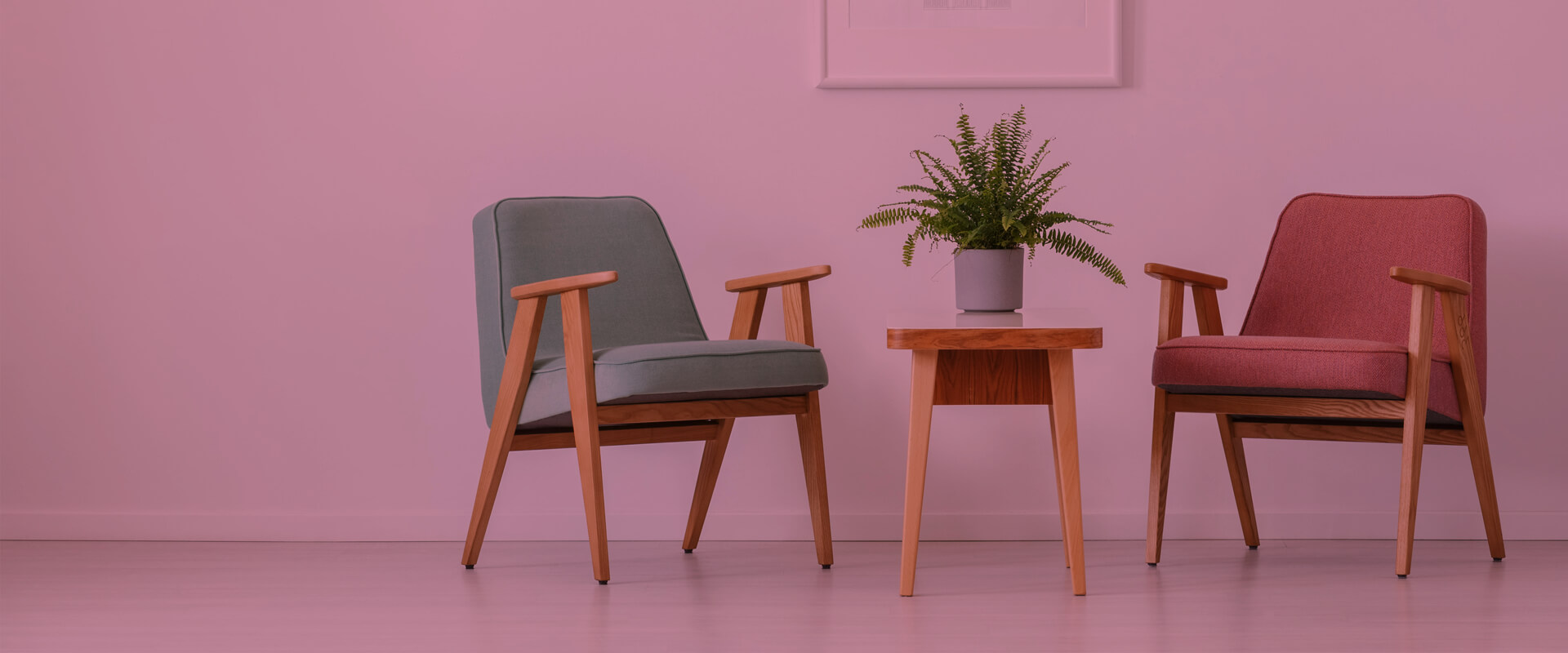 ngyn-hero__chairs-002